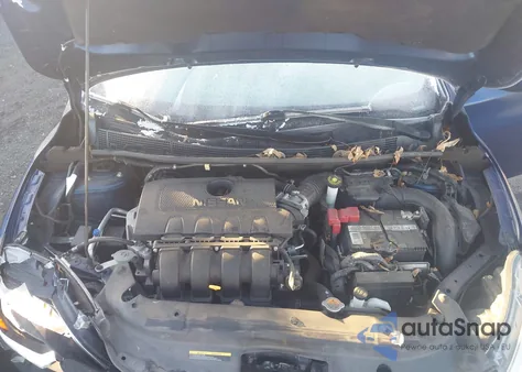 2018 Nissan Sentra S из США, поврежденный, VIN 3N1AB7AP2JY215425